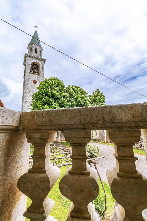 Vila Brinovka Kostanjevica na Krasu Exteriör bild